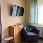 Apartmanhazak Miro Haz דירה