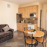 Apartmanhazak Miro Haz דירה