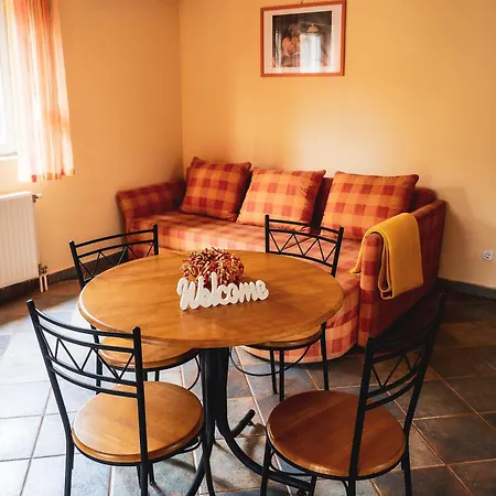 Apartmanhazak Miro Haz Apartment