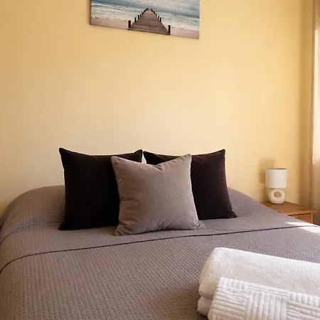 Apartamento Miro Ház *